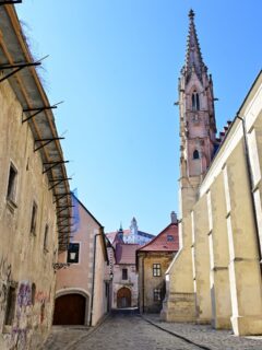 Good morning Bratislava ☀️

From my favorite Old Town Streets Klariska, Farska & Na Vrsku. 

#bratislava #slovakia #slovensko